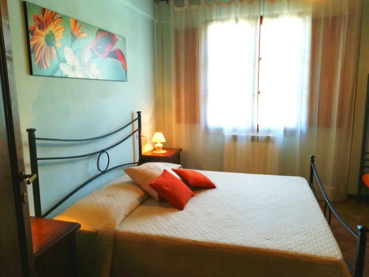 Apartments Borgo Toscano Гамбасси-Терме Экстерьер фото